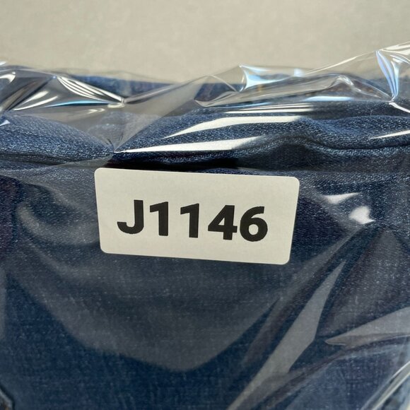 NWOT Levis 315 Women's Size 28 Shaping Bootcut Jeans Dark Wash Denim Stretch - Picture 12 of 12